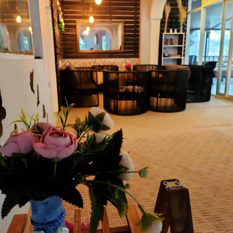 Eldorado Hotel Адрасан Екстер'єр фото